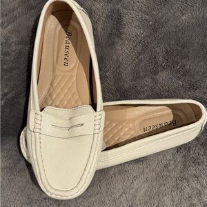 Women's Elegant White Loafers